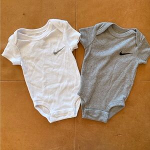 Nike Onesies 3M